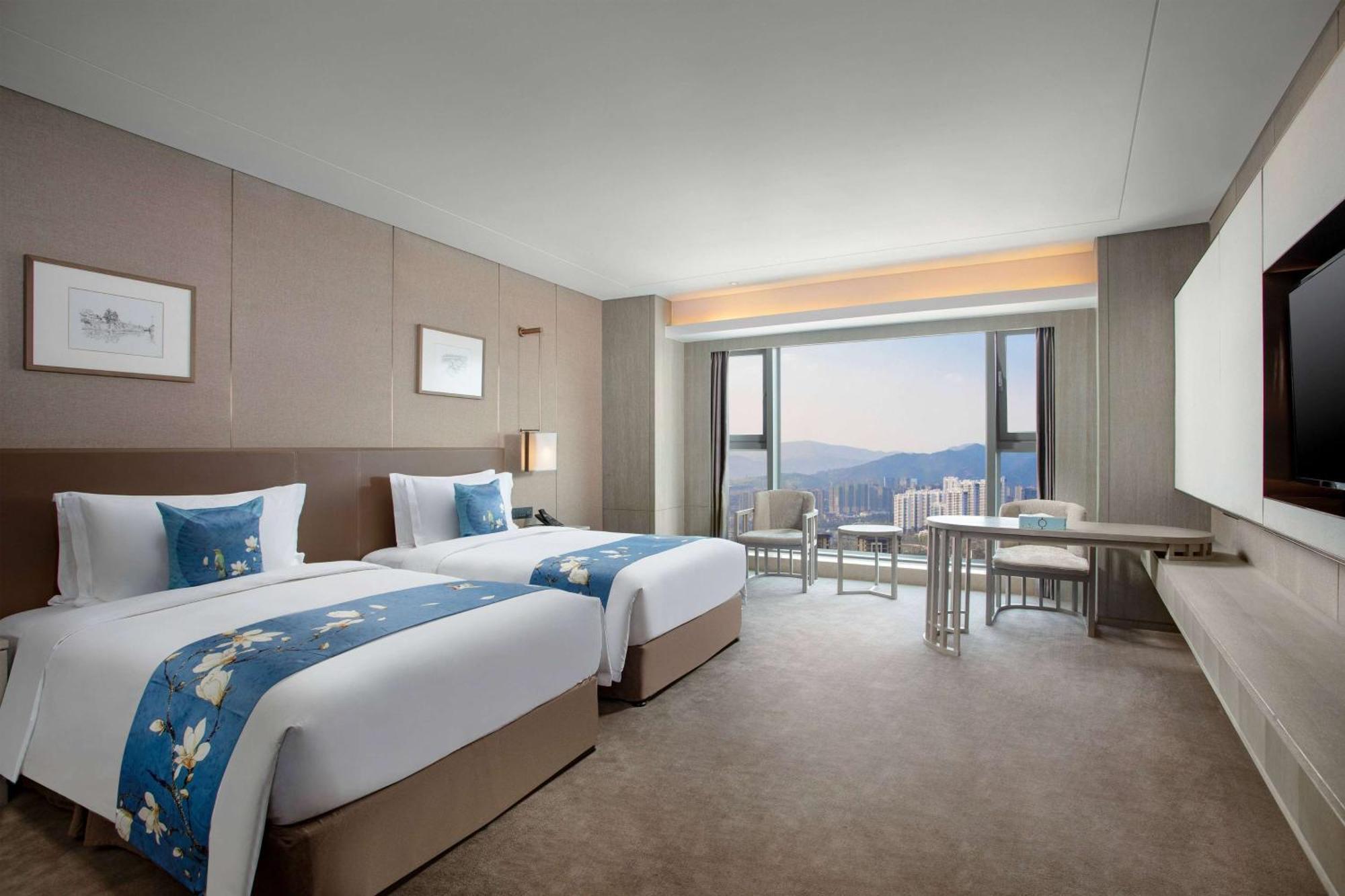 Kunming Huiyue Wyndham Hotel Екстериор снимка