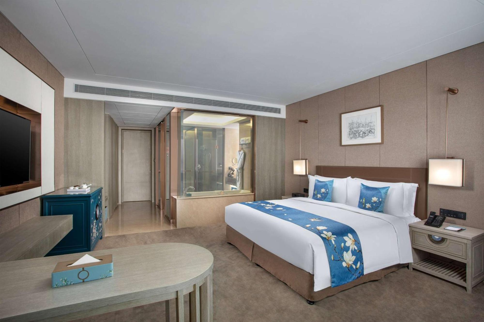 Kunming Huiyue Wyndham Hotel Екстериор снимка