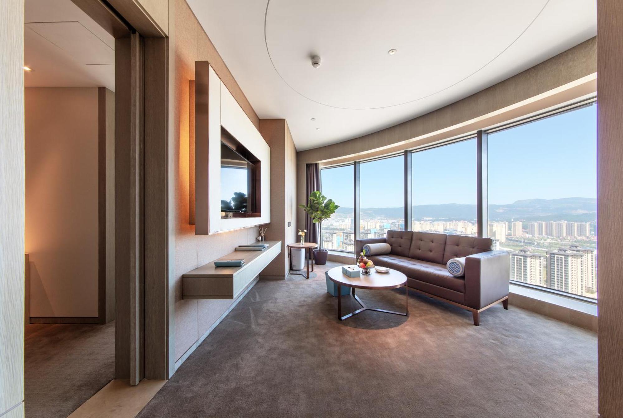 Kunming Huiyue Wyndham Hotel Екстериор снимка