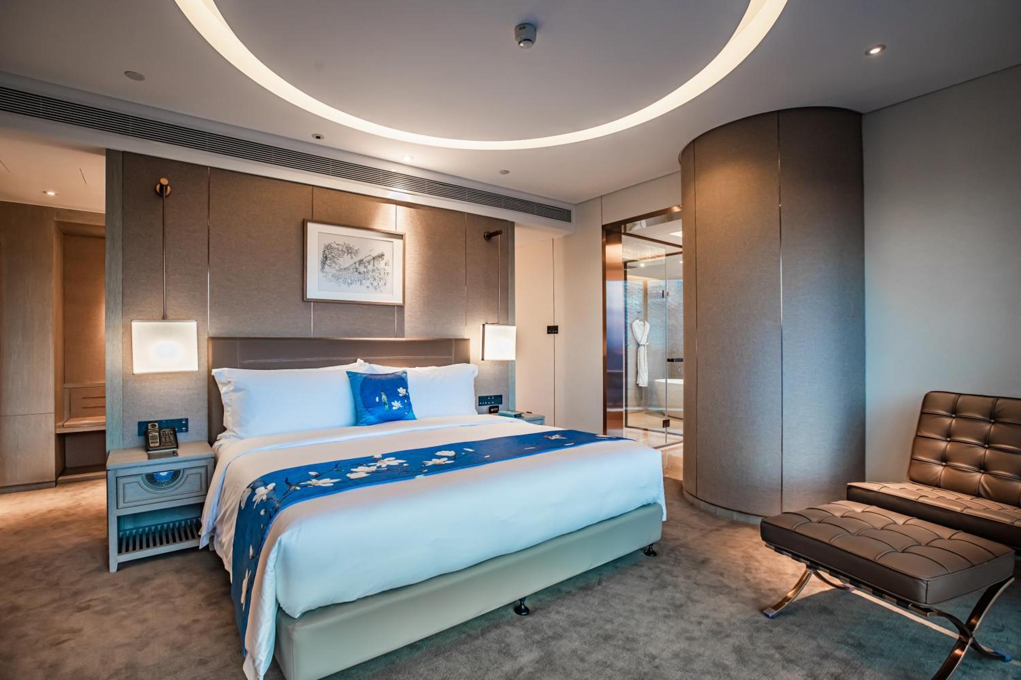 Kunming Huiyue Wyndham Hotel Екстериор снимка